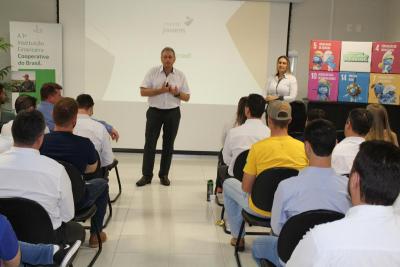 Sicredi Grandes Lagos promove o lançamento do primeiro Comitê Jovem da cooperativa no Paraná 